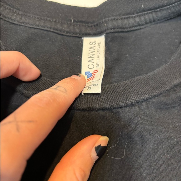 Tee - Picture 3 of 4